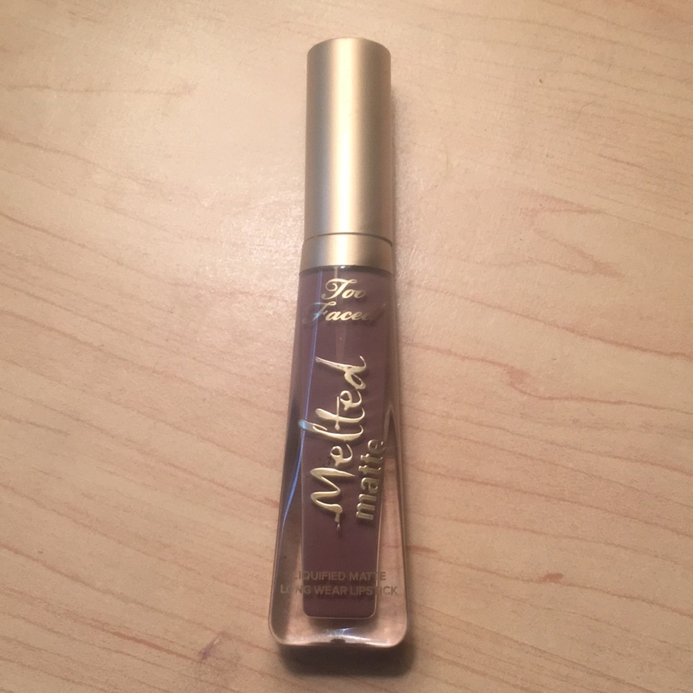 Too Faced Melted Matte lipstick